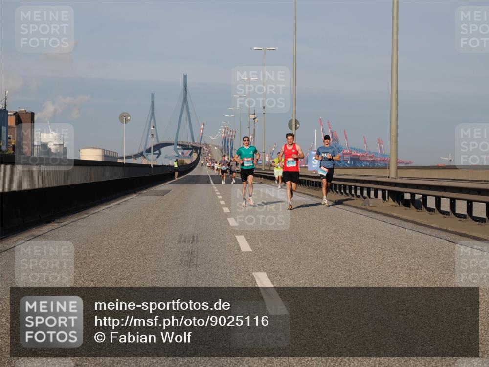 03.10.2025 - Köhlbrandbrückenlauf Fabian Wolf http://msf.ph/oto/9025116 03.10.2025 09:41:20 Position 3  meine-sportfotos.de