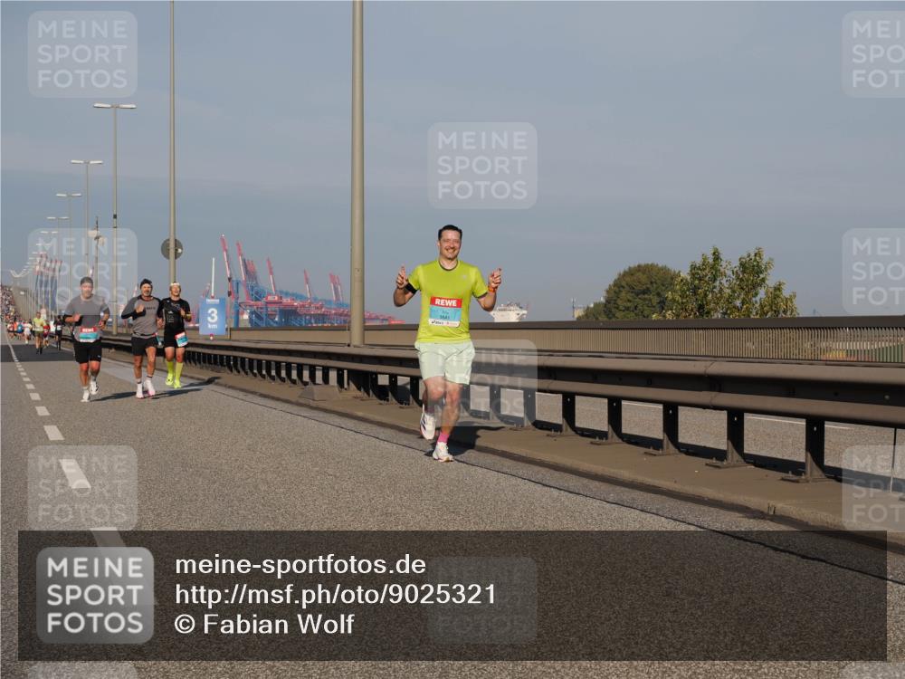 03.10.2025 - Köhlbrandbrückenlauf Fabian Wolf http://msf.ph/oto/9025321 03.10.2025 09:41:30 Position 3 3, 3841 meine-sportfotos.de