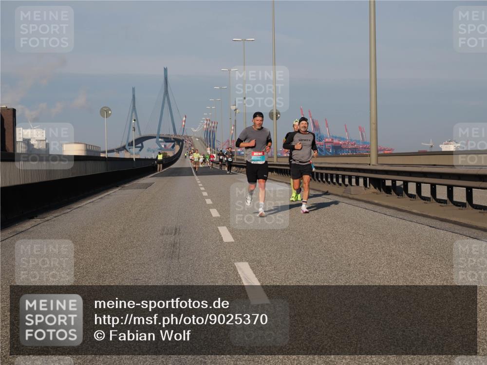 03.10.2025 - Köhlbrandbrückenlauf Fabian Wolf http://msf.ph/oto/9025370 03.10.2025 09:41:33 Position 3  meine-sportfotos.de