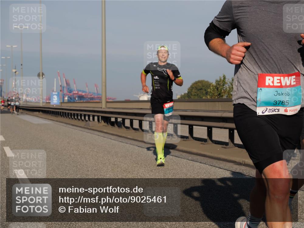 03.10.2025 - Köhlbrandbrückenlauf Fabian Wolf http://msf.ph/oto/9025461 03.10.2025 09:41:37 Position 3 3785 meine-sportfotos.de