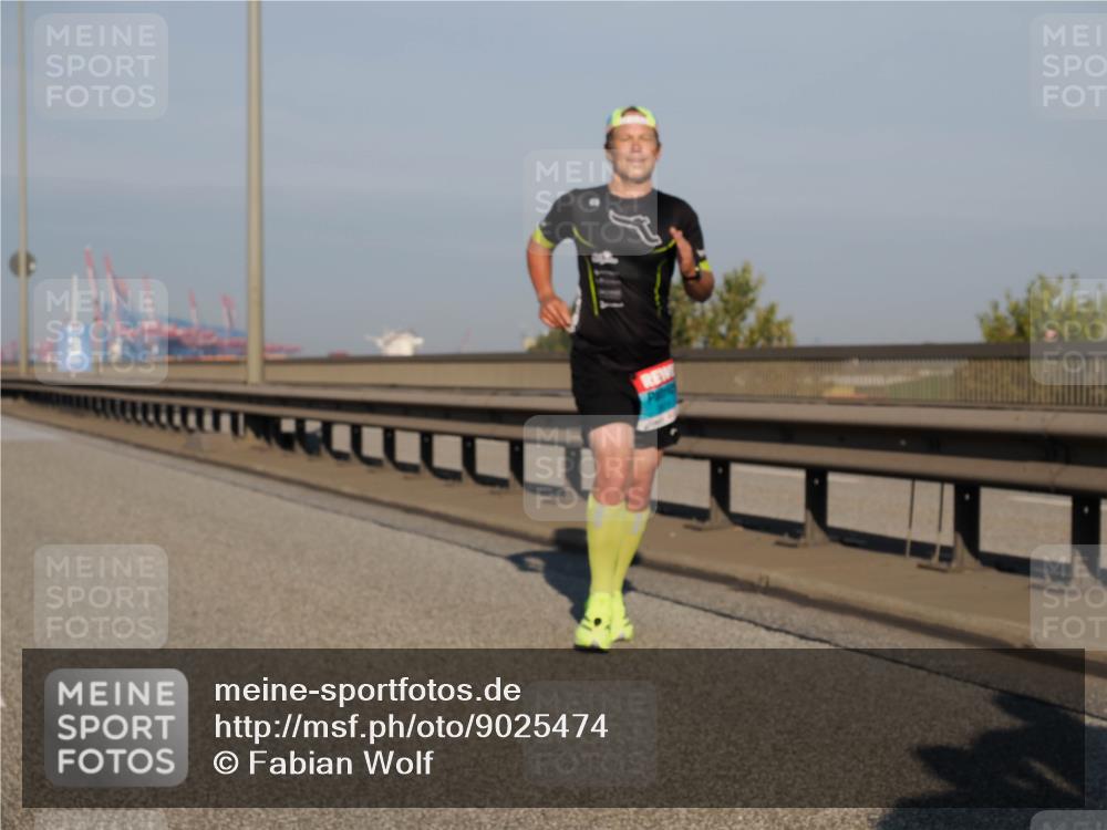 03.10.2025 - Köhlbrandbrückenlauf Fabian Wolf http://msf.ph/oto/9025474 03.10.2025 09:41:38 Position 3  meine-sportfotos.de