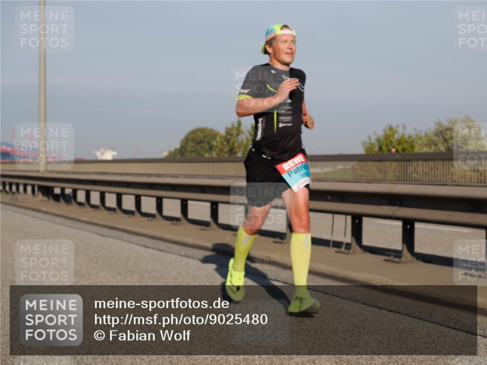 03.10.2025 - Köhlbrandbrückenlauf Fabian Wolf http://msf.ph/oto/9025480 03.10.2025 09:41:38 Position 3  meine-sportfotos.de