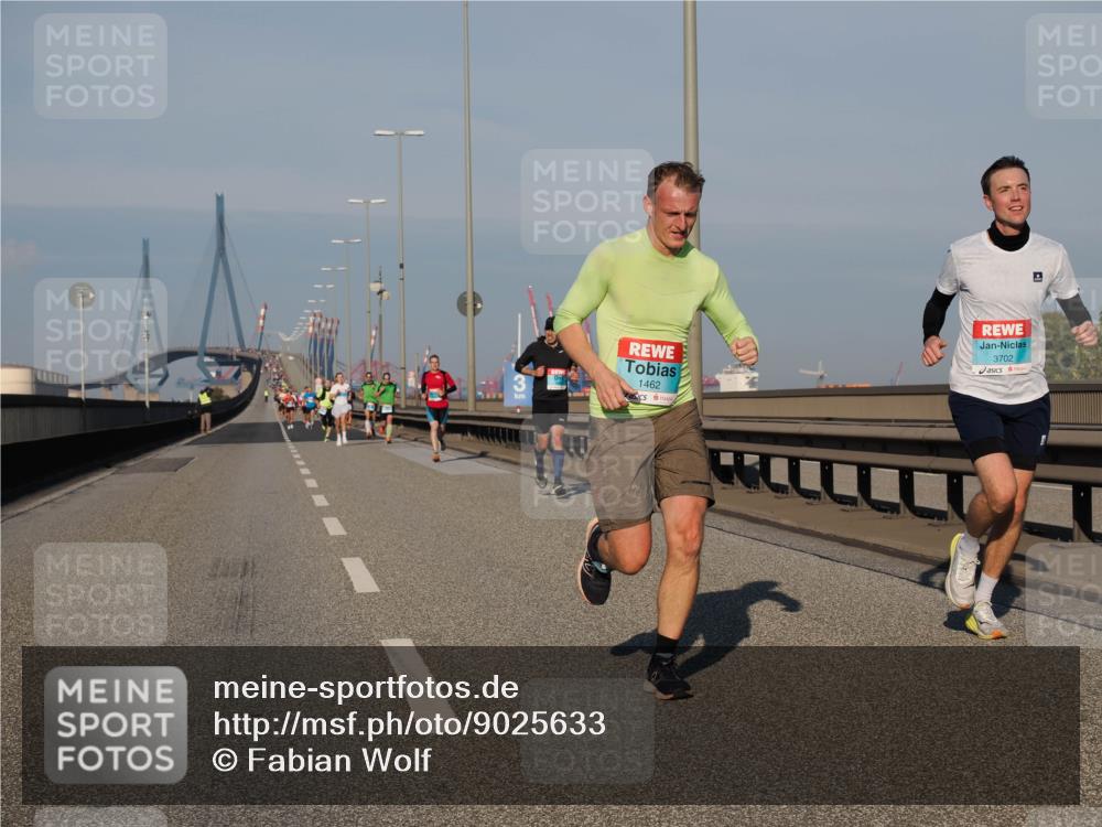 03.10.2025 - Köhlbrandbrückenlauf Fabian Wolf http://msf.ph/oto/9025633 03.10.2025 09:41:53 Position 3 1462, 3702 meine-sportfotos.de