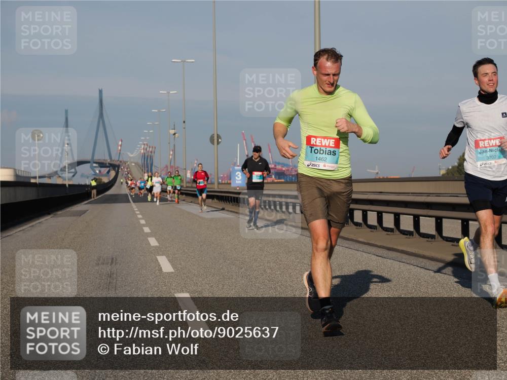 03.10.2025 - Köhlbrandbrückenlauf Fabian Wolf http://msf.ph/oto/9025637 03.10.2025 09:41:53 Position 3 1462, 3702 meine-sportfotos.de