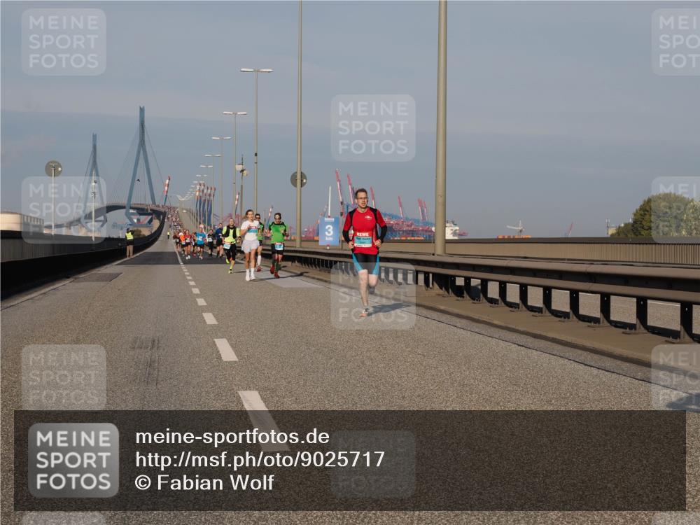 03.10.2025 - Köhlbrandbrückenlauf Fabian Wolf http://msf.ph/oto/9025717 03.10.2025 09:41:58 Position 3  meine-sportfotos.de