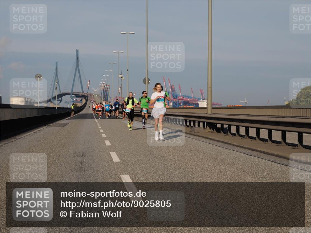 03.10.2025 - Köhlbrandbrückenlauf Fabian Wolf http://msf.ph/oto/9025805 03.10.2025 09:42:03 Position 3  meine-sportfotos.de