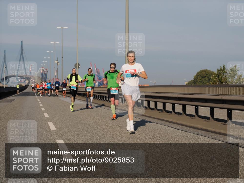 03.10.2025 - Köhlbrandbrückenlauf Fabian Wolf http://msf.ph/oto/9025853 03.10.2025 09:42:05 Position 3  meine-sportfotos.de