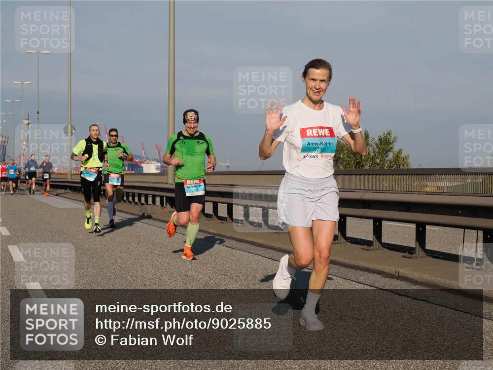 03.10.2025 - Köhlbrandbrückenlauf Fabian Wolf http://msf.ph/oto/9025885 03.10.2025 09:42:07 Position 3 2703, 3715 meine-sportfotos.de