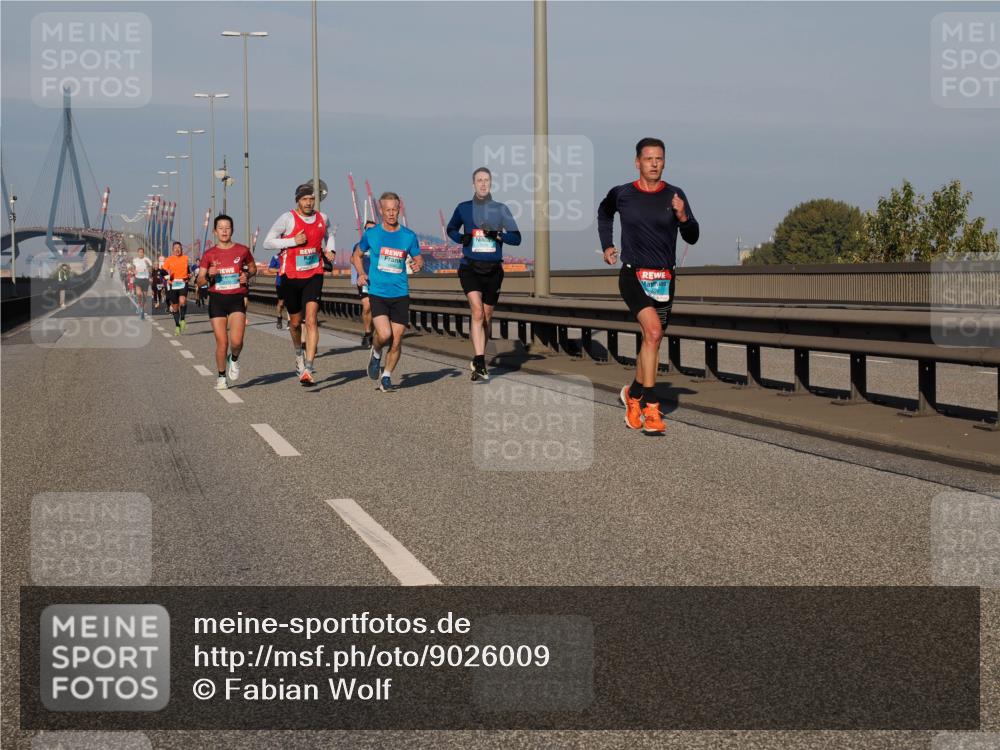 03.10.2025 - Köhlbrandbrückenlauf Fabian Wolf http://msf.ph/oto/9026009 03.10.2025 09:42:17 Position 3  meine-sportfotos.de