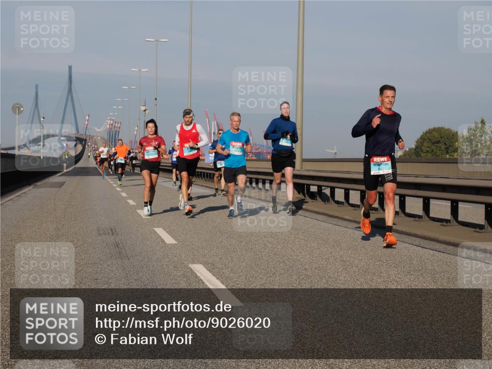 03.10.2025 - Köhlbrandbrückenlauf Fabian Wolf http://msf.ph/oto/9026020 03.10.2025 09:42:17 Position 3  meine-sportfotos.de