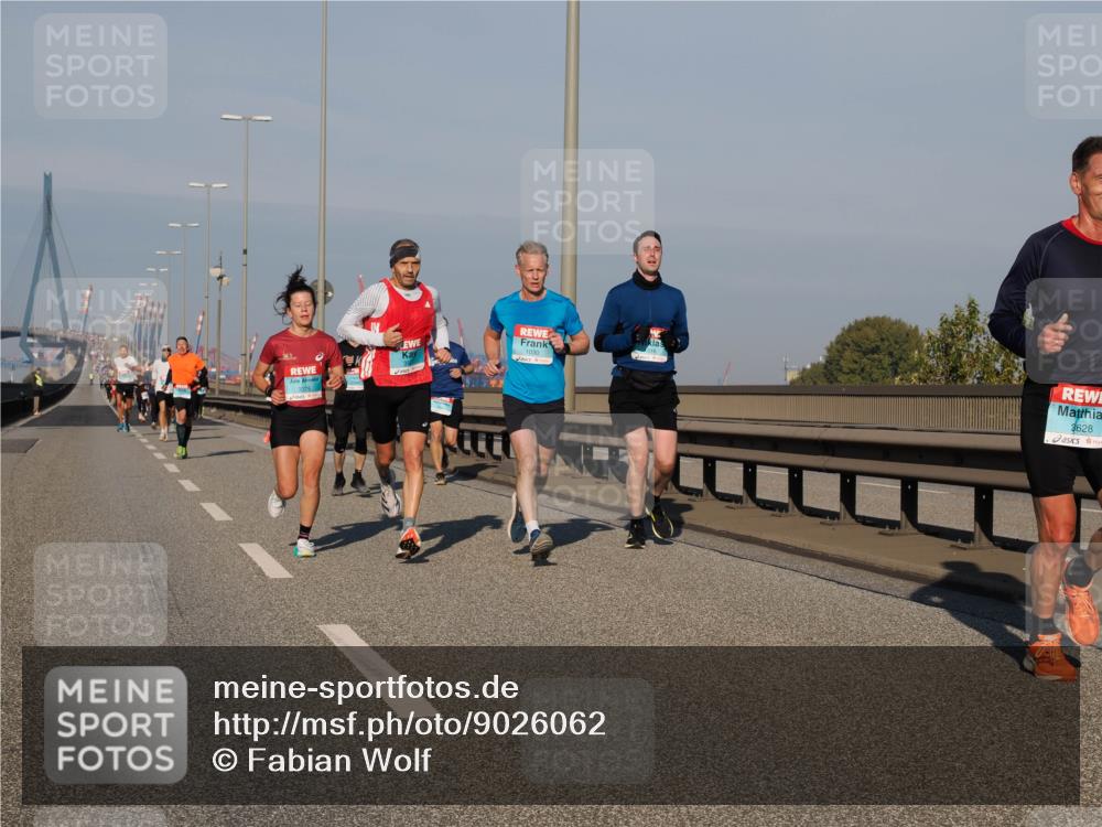 03.10.2025 - Köhlbrandbrückenlauf Fabian Wolf http://msf.ph/oto/9026062 03.10.2025 09:42:18 Position 3 3628 meine-sportfotos.de