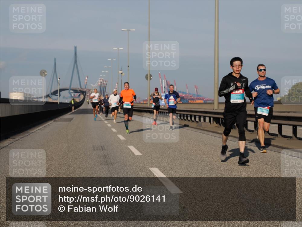 03.10.2025 - Köhlbrandbrückenlauf Fabian Wolf http://msf.ph/oto/9026141 03.10.2025 09:42:22 Position 3 3789 meine-sportfotos.de