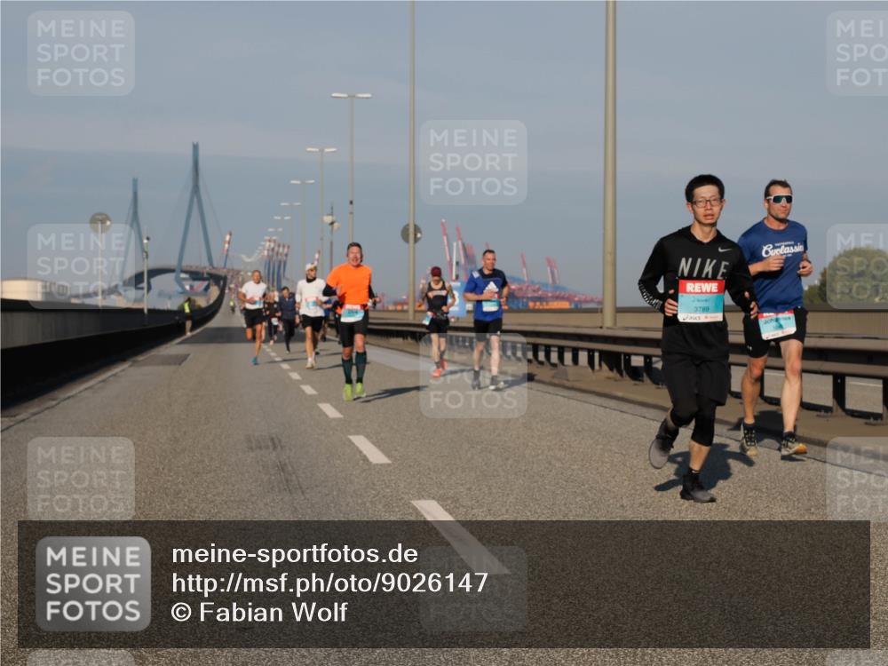 03.10.2025 - Köhlbrandbrückenlauf Fabian Wolf http://msf.ph/oto/9026147 03.10.2025 09:42:22 Position 3 3789 meine-sportfotos.de