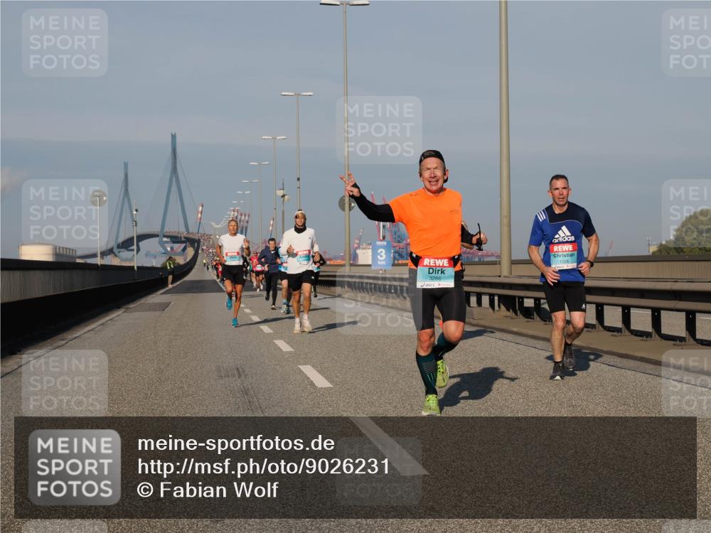 03.10.2025 - Köhlbrandbrückenlauf Fabian Wolf http://msf.ph/oto/9026231 03.10.2025 09:42:25 Position 3 3266, 1028 meine-sportfotos.de