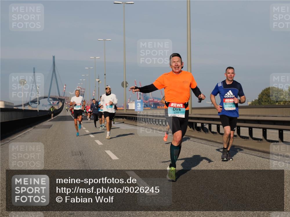 03.10.2025 - Köhlbrandbrückenlauf Fabian Wolf http://msf.ph/oto/9026245 03.10.2025 09:42:25 Position 3 3266, 1028 meine-sportfotos.de