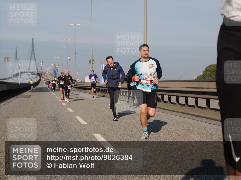03.10.2025 - Köhlbrandbrückenlauf Fabian Wolf http://msf.ph/oto/9026384 03.10.2025 09:42:32 Position 3 2879 meine-sportfotos.de