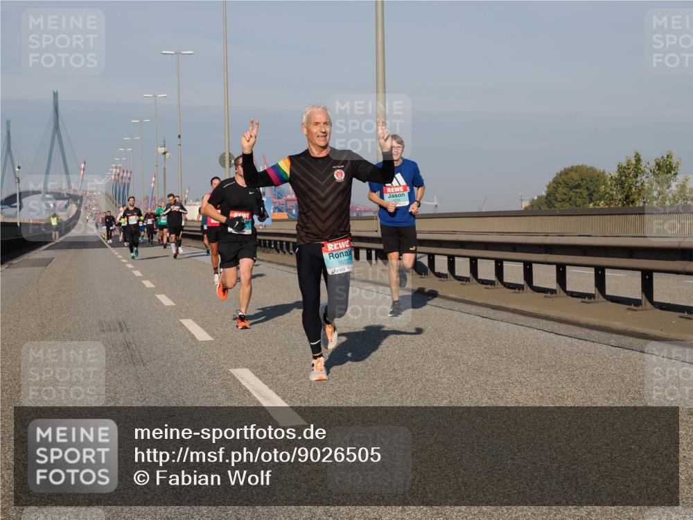 03.10.2025 - Köhlbrandbrückenlauf Fabian Wolf http://msf.ph/oto/9026505 03.10.2025 09:42:37 Position 3 1020 meine-sportfotos.de