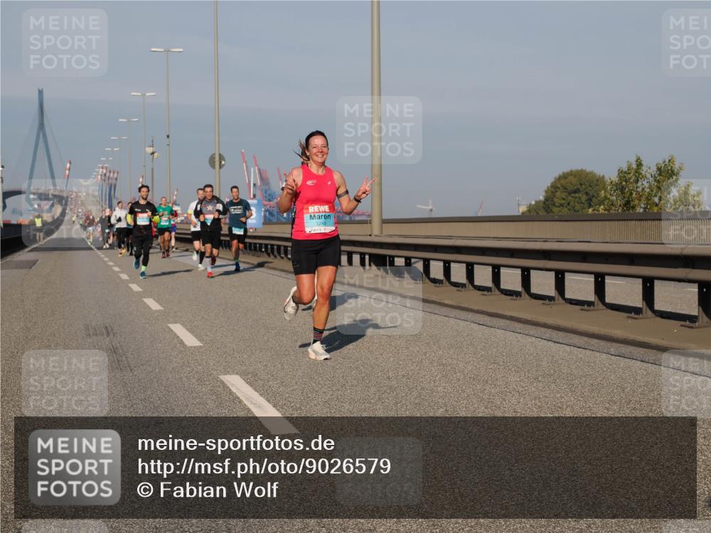 03.10.2025 - Köhlbrandbrückenlauf Fabian Wolf http://msf.ph/oto/9026579 03.10.2025 09:42:40 Position 3 3249 meine-sportfotos.de