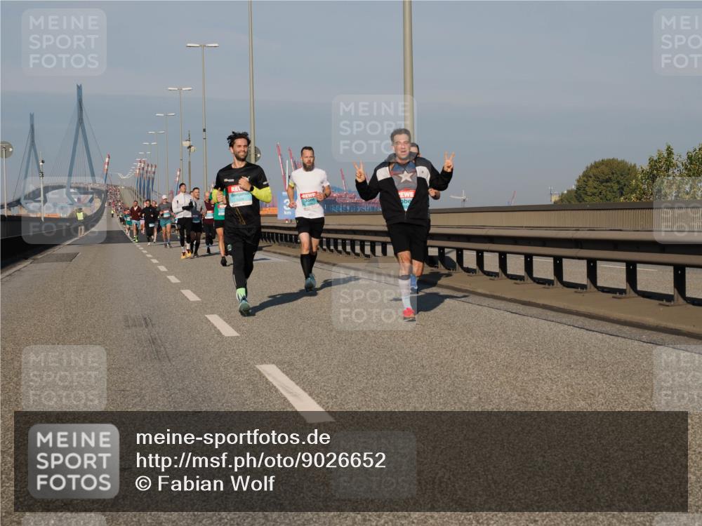 03.10.2025 - Köhlbrandbrückenlauf Fabian Wolf http://msf.ph/oto/9026652 03.10.2025 09:42:45 Position 3 1224 meine-sportfotos.de