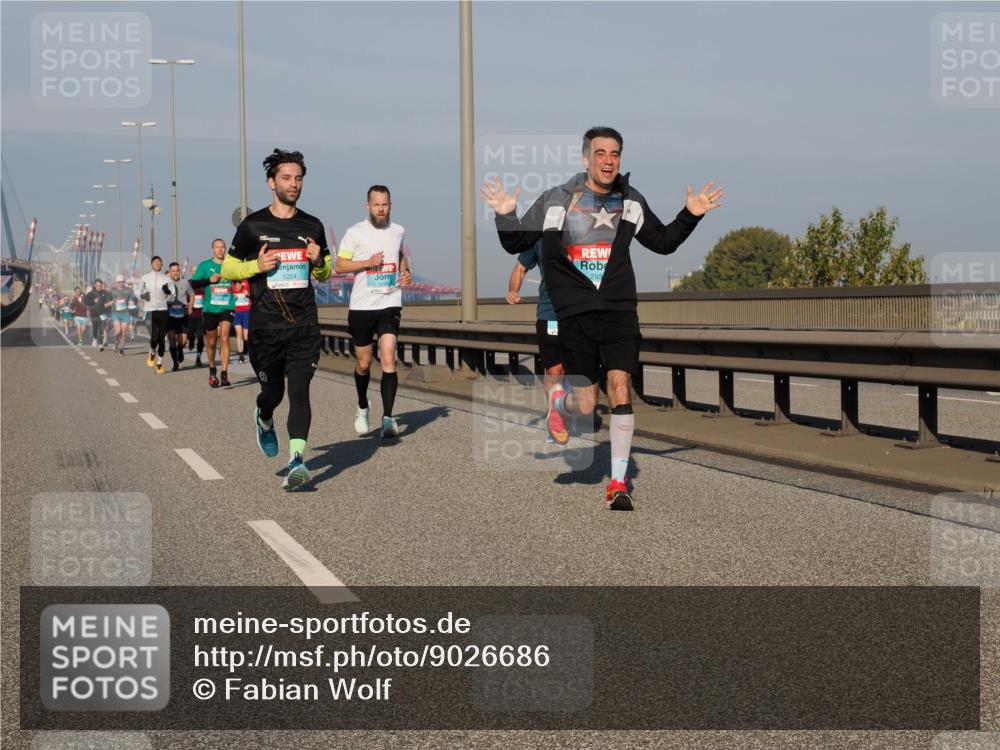 03.10.2025 - Köhlbrandbrückenlauf Fabian Wolf http://msf.ph/oto/9026686 03.10.2025 09:42:46 Position 3 1224, 293 meine-sportfotos.de
