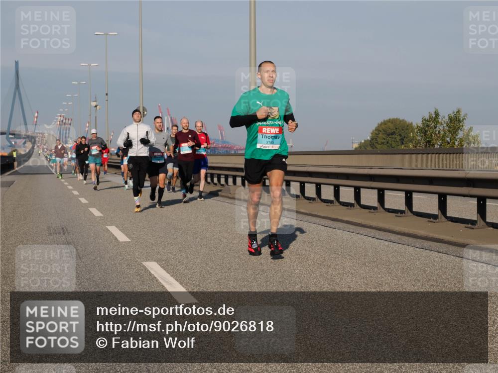 03.10.2025 - Köhlbrandbrückenlauf Fabian Wolf http://msf.ph/oto/9026818 03.10.2025 09:42:50 Position 3 3185 meine-sportfotos.de