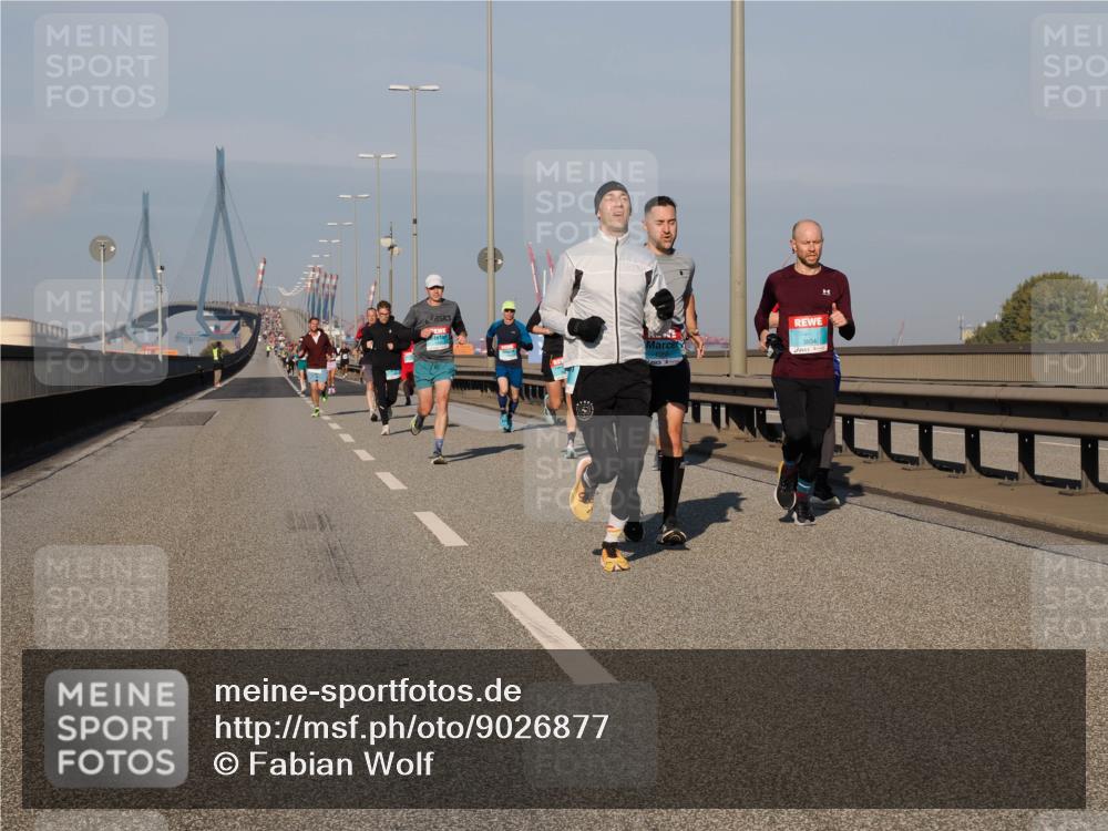 03.10.2025 - Köhlbrandbrückenlauf Fabian Wolf http://msf.ph/oto/9026877 03.10.2025 09:42:52 Position 3 1069, 3834 meine-sportfotos.de