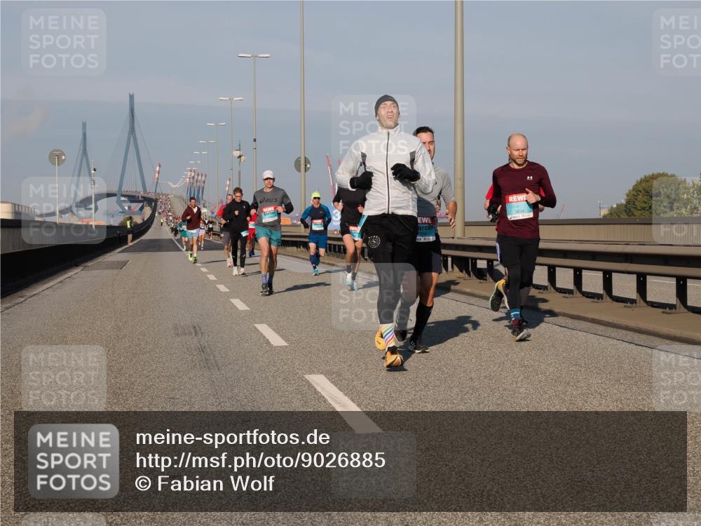 03.10.2025 - Köhlbrandbrückenlauf Fabian Wolf http://msf.ph/oto/9026885 03.10.2025 09:42:53 Position 3 1069 meine-sportfotos.de