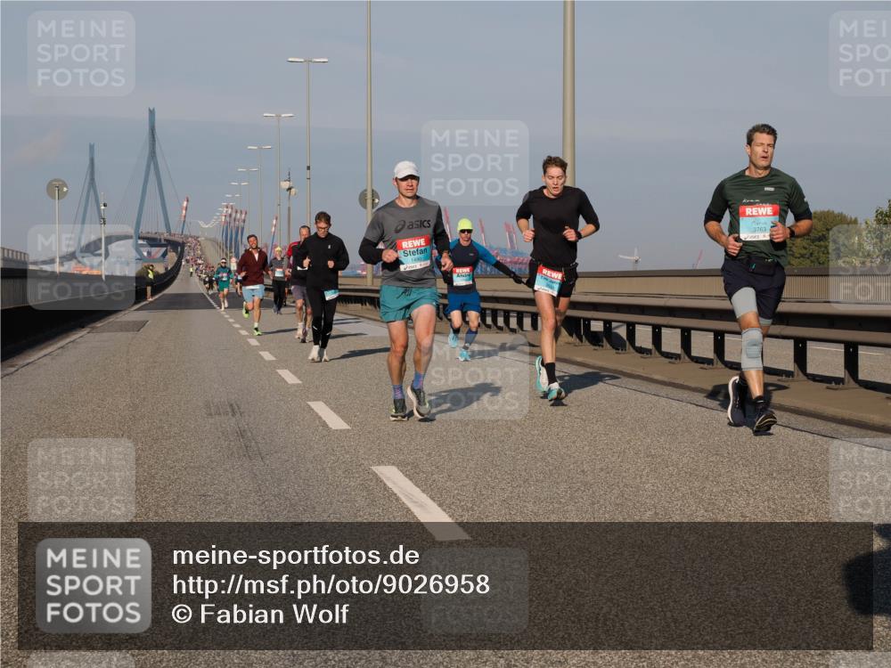 03.10.2025 - Köhlbrandbrückenlauf Fabian Wolf http://msf.ph/oto/9026958 03.10.2025 09:42:55 Position 3 1490, 3763 meine-sportfotos.de