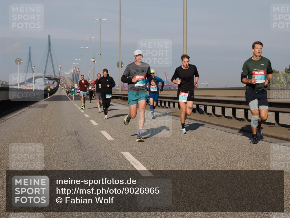 03.10.2025 - Köhlbrandbrückenlauf Fabian Wolf http://msf.ph/oto/9026965 03.10.2025 09:42:55 Position 3 3531, 3763 meine-sportfotos.de