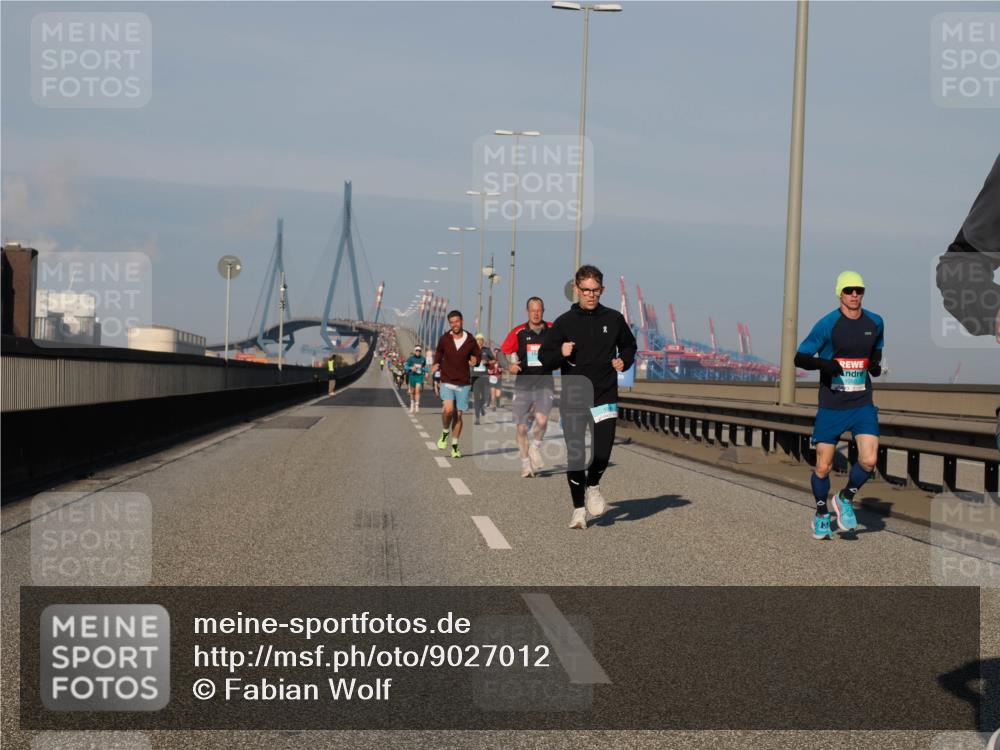 03.10.2025 - Köhlbrandbrückenlauf Fabian Wolf http://msf.ph/oto/9027012 03.10.2025 09:42:57 Position 3  meine-sportfotos.de