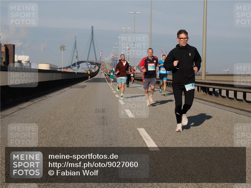 03.10.2025 - Köhlbrandbrückenlauf Fabian Wolf http://msf.ph/oto/9027060 03.10.2025 09:42:59 Position 3  meine-sportfotos.de