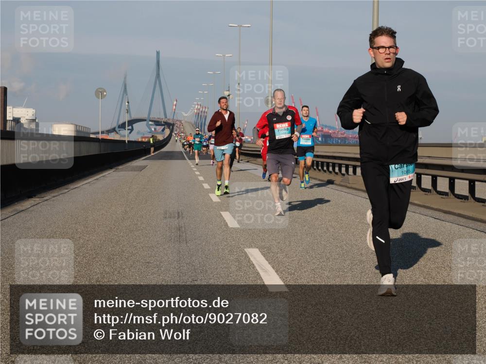 03.10.2025 - Köhlbrandbrückenlauf Fabian Wolf http://msf.ph/oto/9027082 03.10.2025 09:42:59 Position 3 1095 meine-sportfotos.de