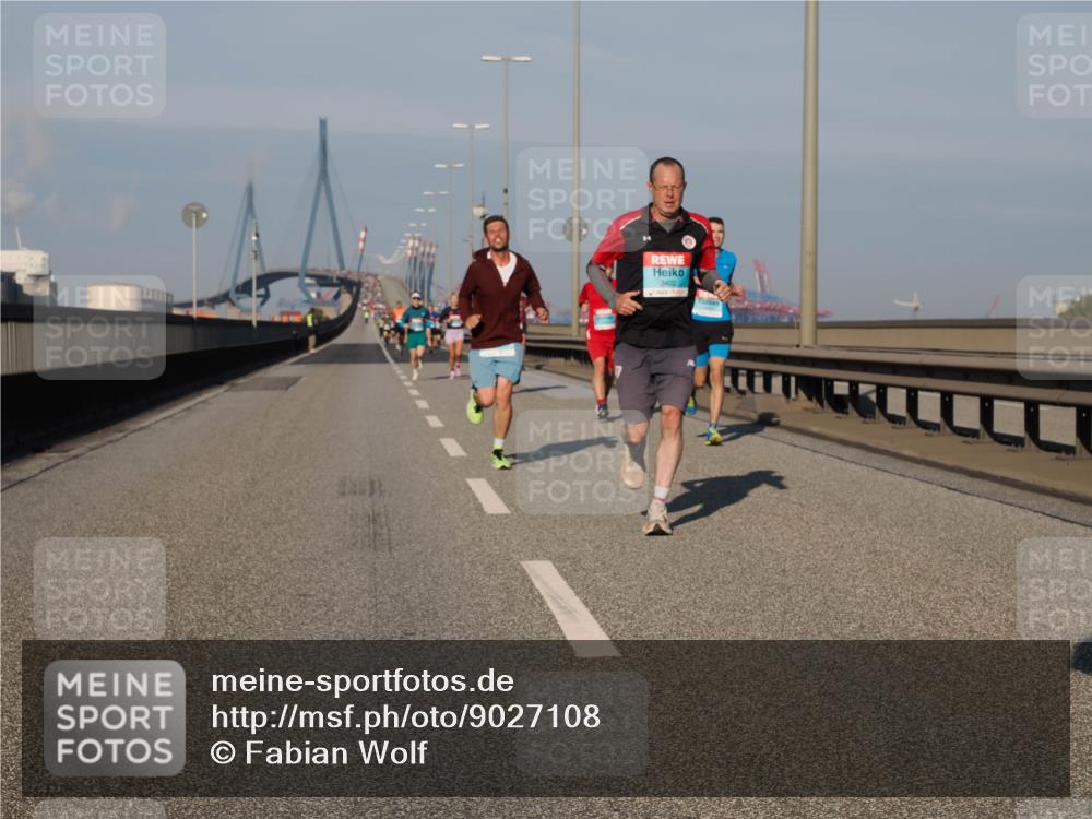03.10.2025 - Köhlbrandbrückenlauf Fabian Wolf http://msf.ph/oto/9027108 03.10.2025 09:43:00 Position 3 3402 meine-sportfotos.de