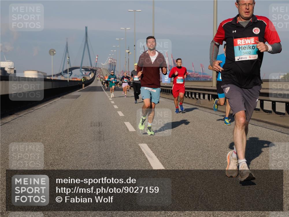03.10.2025 - Köhlbrandbrückenlauf Fabian Wolf http://msf.ph/oto/9027159 03.10.2025 09:43:02 Position 3 3402 meine-sportfotos.de
