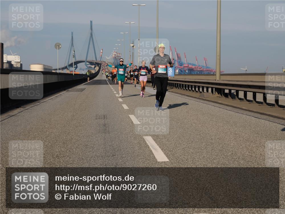 03.10.2025 - Köhlbrandbrückenlauf Fabian Wolf http://msf.ph/oto/9027260 03.10.2025 09:43:05 Position 3  meine-sportfotos.de