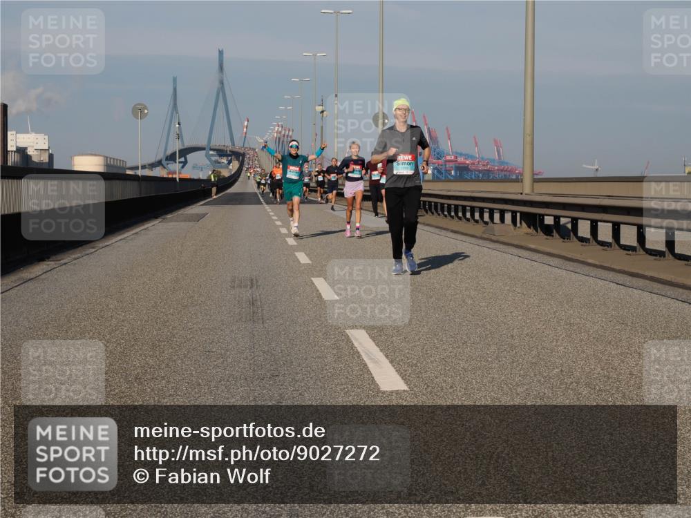 03.10.2025 - Köhlbrandbrückenlauf Fabian Wolf http://msf.ph/oto/9027272 03.10.2025 09:43:06 Position 3  meine-sportfotos.de