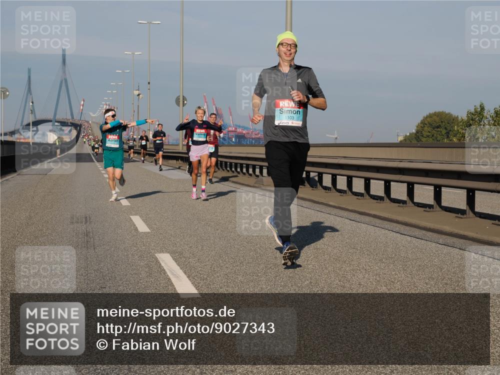 03.10.2025 - Köhlbrandbrückenlauf Fabian Wolf http://msf.ph/oto/9027343 03.10.2025 09:43:08 Position 3 1103 meine-sportfotos.de