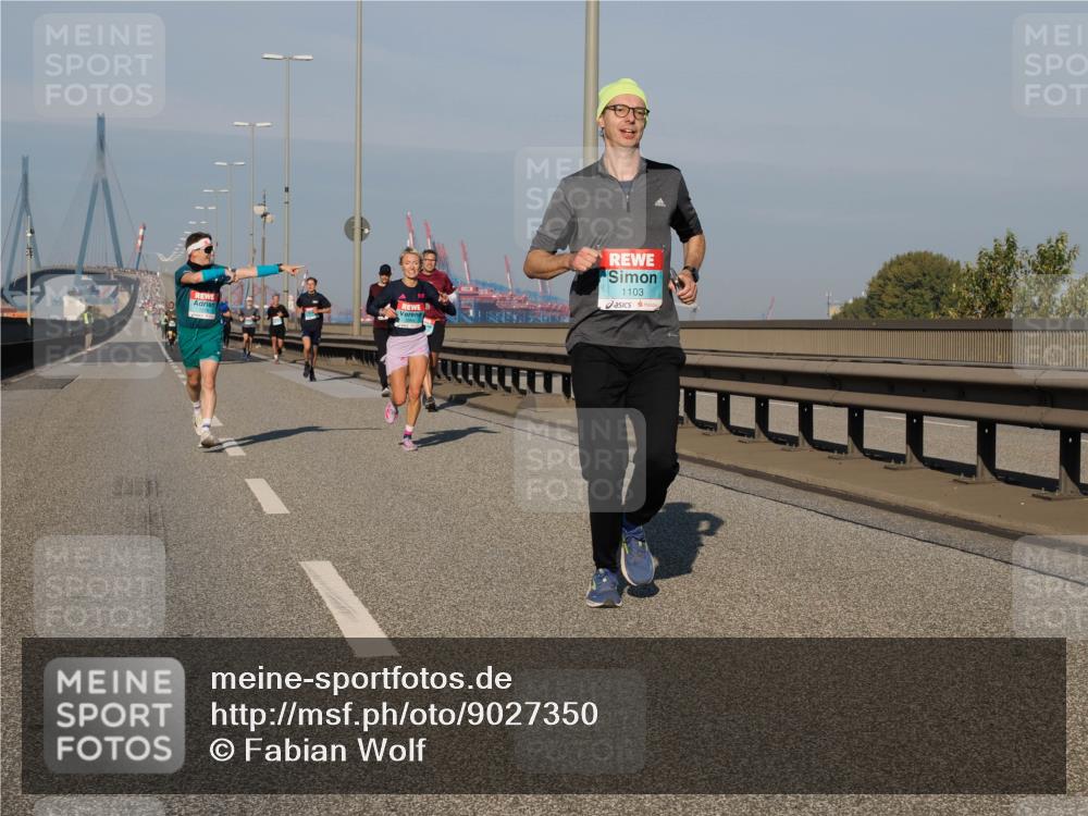 03.10.2025 - Köhlbrandbrückenlauf Fabian Wolf http://msf.ph/oto/9027350 03.10.2025 09:43:08 Position 3 1103 meine-sportfotos.de