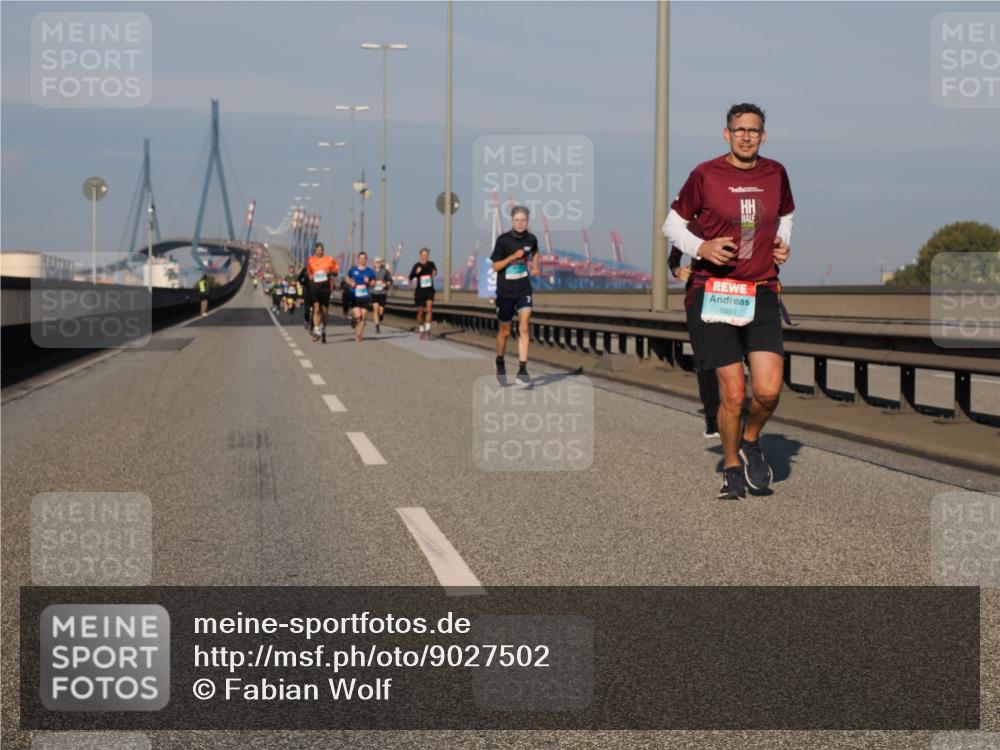 03.10.2025 - Köhlbrandbrückenlauf Fabian Wolf http://msf.ph/oto/9027502 03.10.2025 09:43:13 Position 3 1090 meine-sportfotos.de