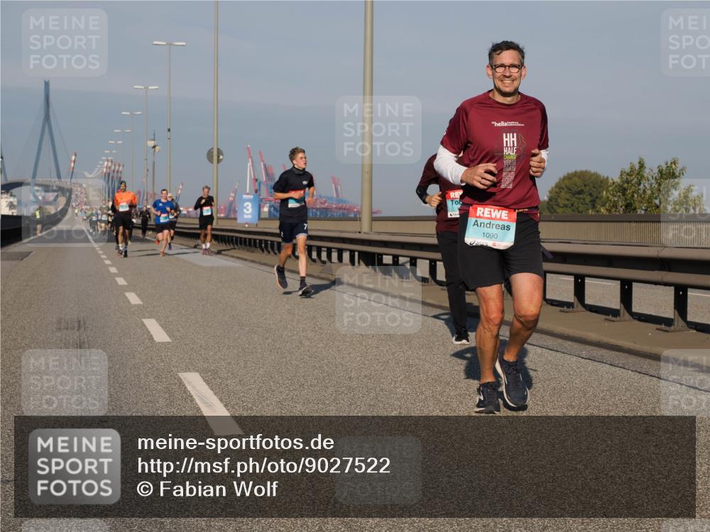 03.10.2025 - Köhlbrandbrückenlauf Fabian Wolf http://msf.ph/oto/9027522 03.10.2025 09:43:14 Position 3 1090 meine-sportfotos.de