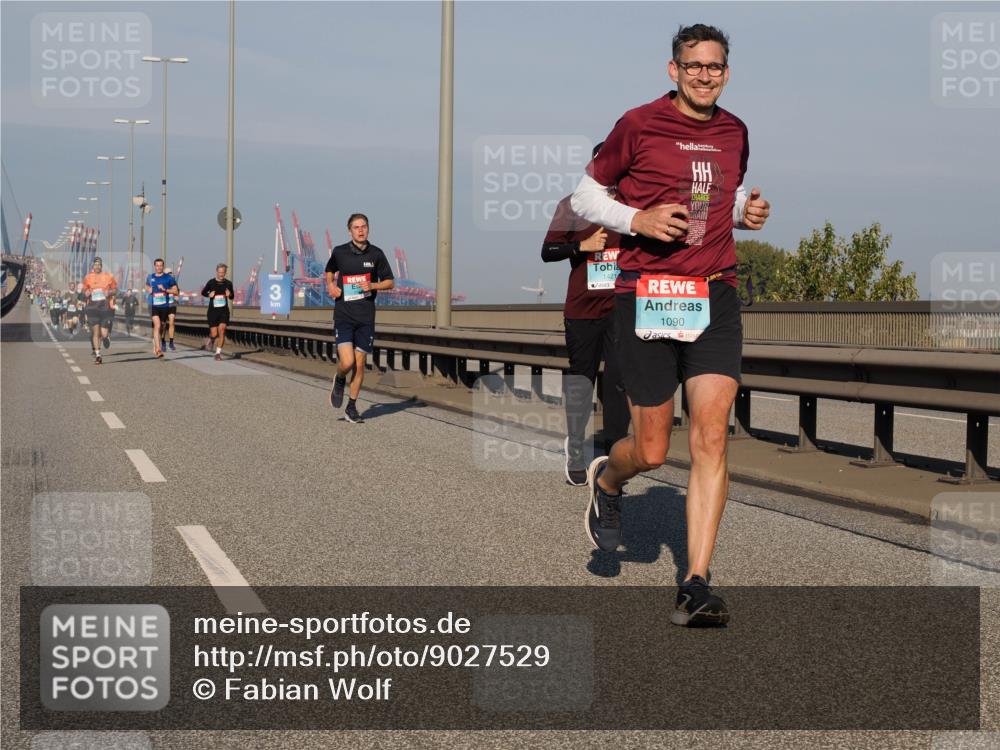03.10.2025 - Köhlbrandbrückenlauf Fabian Wolf http://msf.ph/oto/9027529 03.10.2025 09:43:14 Position 3 1421, 1090 meine-sportfotos.de