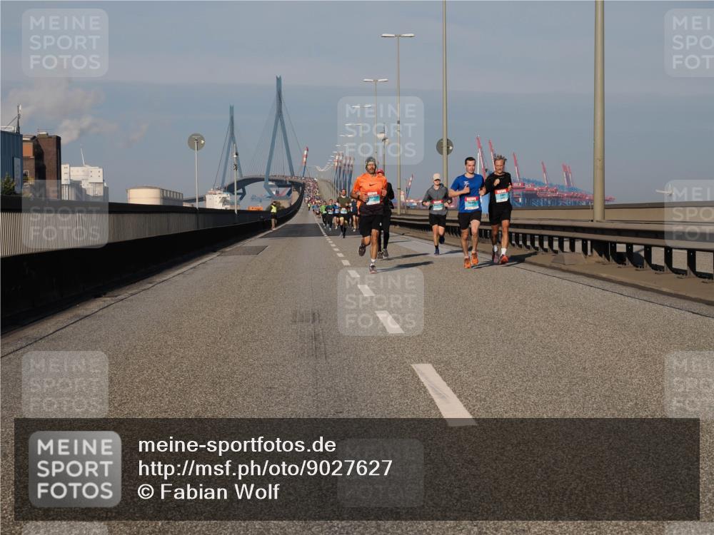03.10.2025 - Köhlbrandbrückenlauf Fabian Wolf http://msf.ph/oto/9027627 03.10.2025 09:43:18 Position 3  meine-sportfotos.de