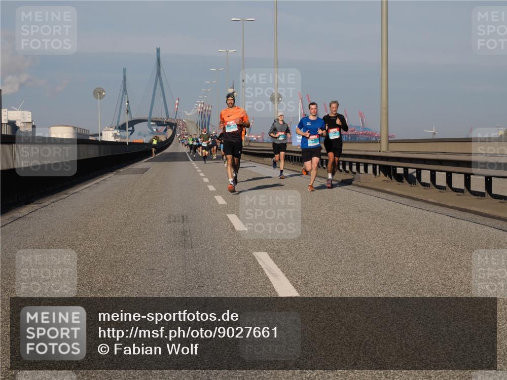 03.10.2025 - Köhlbrandbrückenlauf Fabian Wolf http://msf.ph/oto/9027661 03.10.2025 09:43:19 Position 3  meine-sportfotos.de