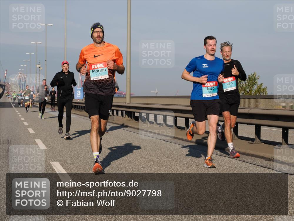 03.10.2025 - Köhlbrandbrückenlauf Fabian Wolf http://msf.ph/oto/9027798 03.10.2025 09:43:23 Position 3 1101, 3181, 3544 meine-sportfotos.de