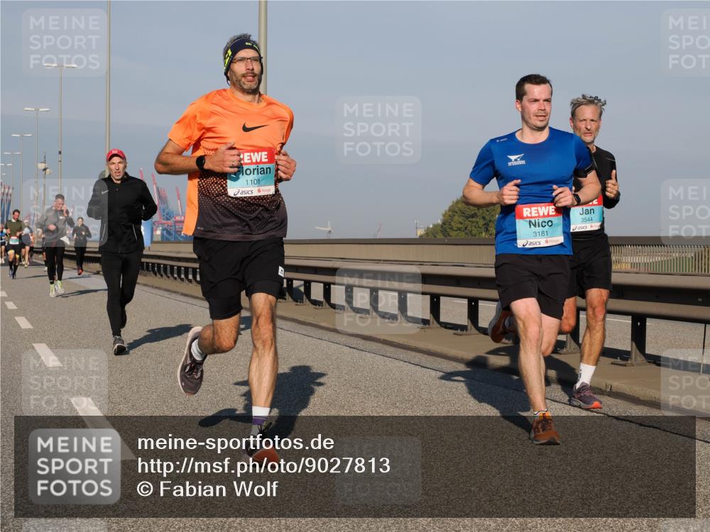 03.10.2025 - Köhlbrandbrückenlauf Fabian Wolf http://msf.ph/oto/9027813 03.10.2025 09:43:24 Position 3 1101, 3181, 3544 meine-sportfotos.de