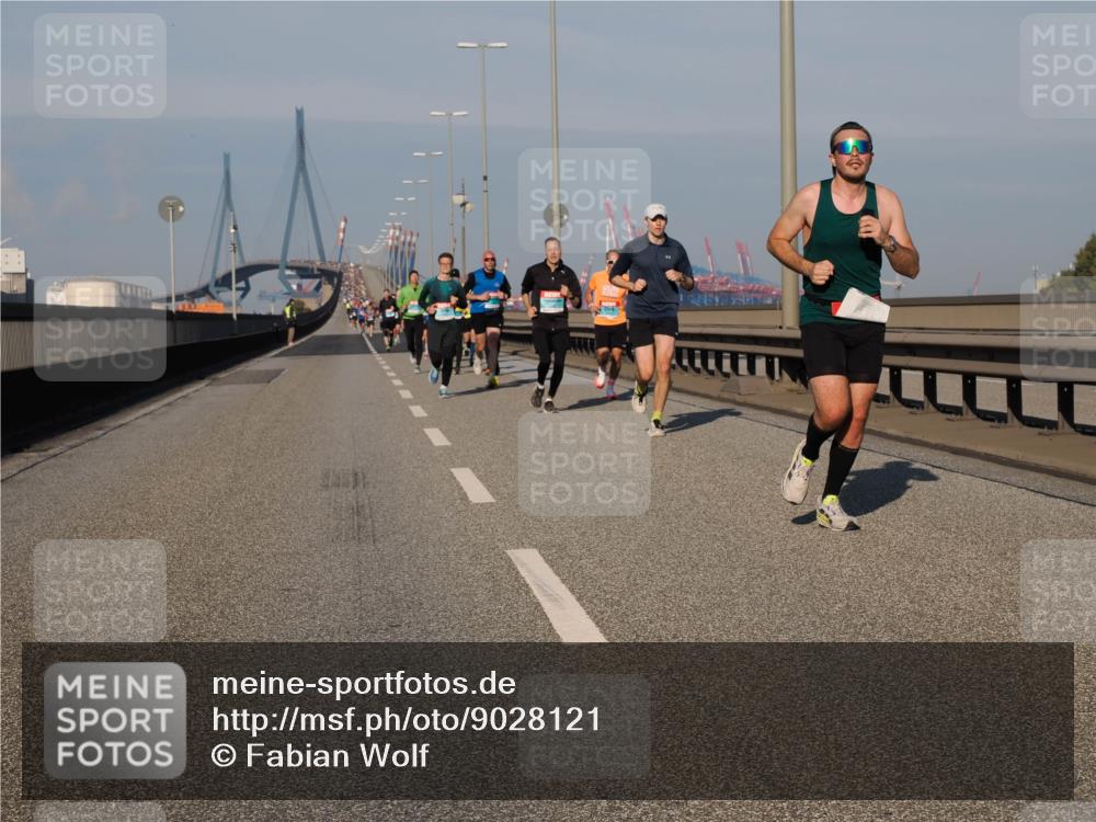 03.10.2025 - Köhlbrandbrückenlauf Fabian Wolf http://msf.ph/oto/9028121 03.10.2025 09:43:36 Position 3  meine-sportfotos.de