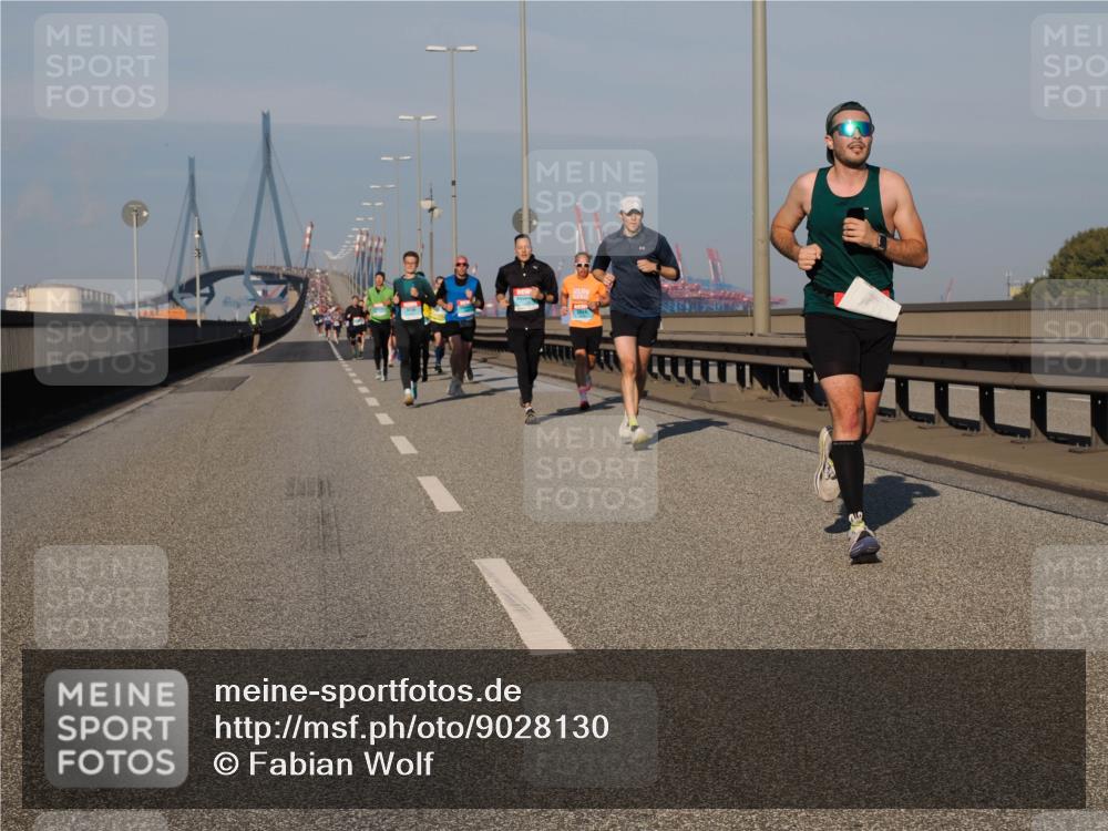 03.10.2025 - Köhlbrandbrückenlauf Fabian Wolf http://msf.ph/oto/9028130 03.10.2025 09:43:36 Position 3  meine-sportfotos.de