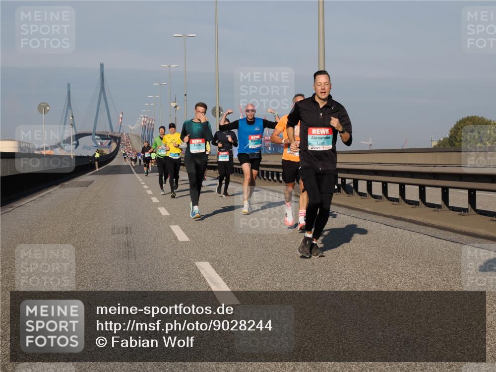 03.10.2025 - Köhlbrandbrückenlauf Fabian Wolf http://msf.ph/oto/9028244 03.10.2025 09:43:40 Position 3 611, 1261 meine-sportfotos.de