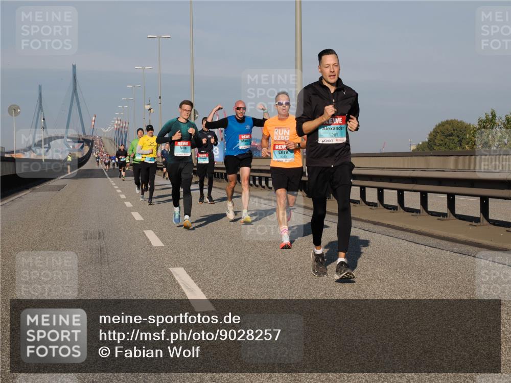 03.10.2025 - Köhlbrandbrückenlauf Fabian Wolf http://msf.ph/oto/9028257 03.10.2025 09:43:40 Position 3 3043, 1261 meine-sportfotos.de