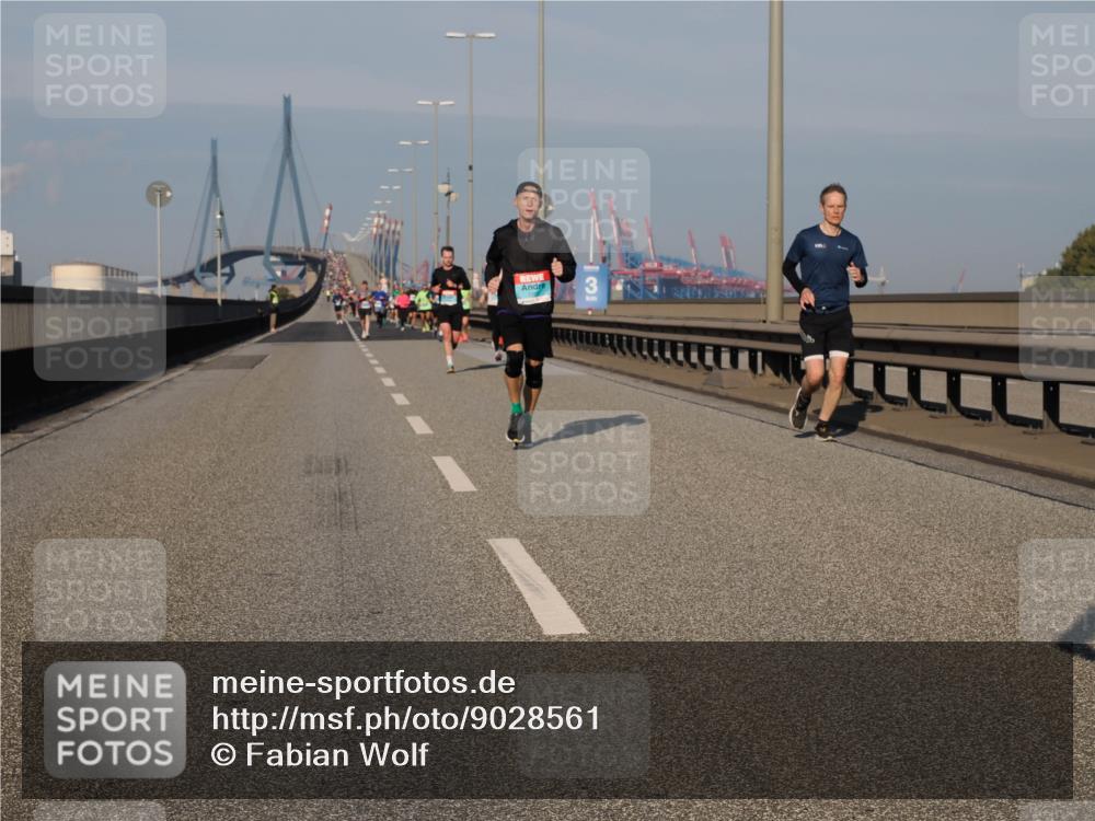 03.10.2025 - Köhlbrandbrückenlauf Fabian Wolf http://msf.ph/oto/9028561 03.10.2025 09:43:51 Position 3  meine-sportfotos.de